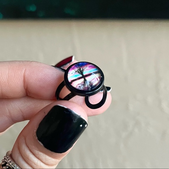 π΄β SALE ! red dot items are 2 for $25 . Bundle more than 3 and its $10 each π - Picture 9 of 12